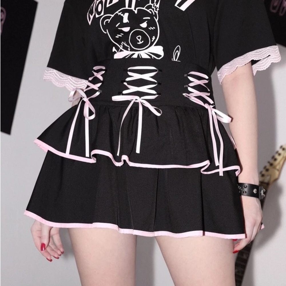 Sweetness Contrast Binding Ruffle Hem Lace Up Waist Skirt